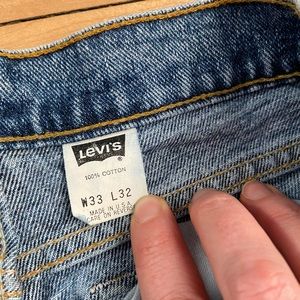 Vintage Levi’s - 550s - 33 x 32